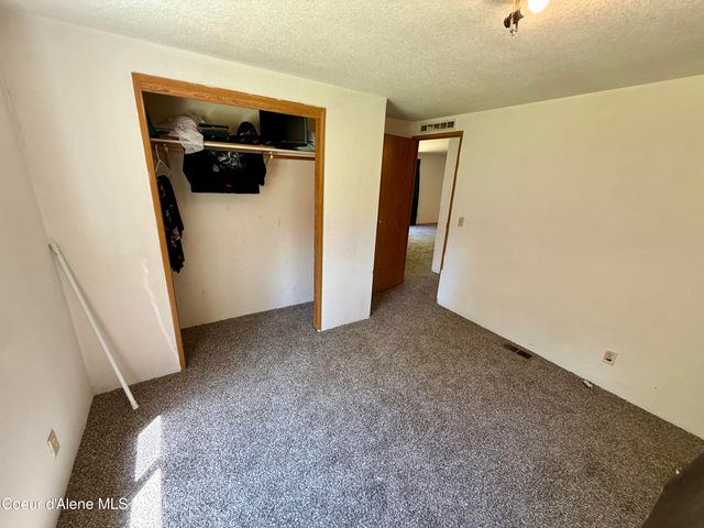 1068 Moon Gulch Rd, Kellogg, ID 83837