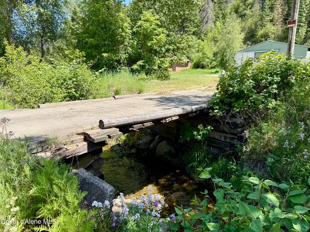 1068 Moon Gulch Rd, Kellogg, ID 83837