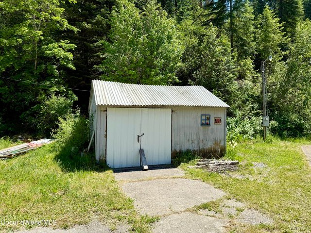 1068 Moon Gulch Rd, Kellogg, ID 83837