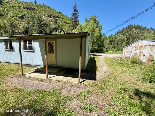 1068 Moon Gulch Rd, Kellogg, ID 83837