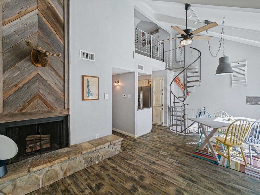 680 Harbor Drive, Azle, TX 76020 — photo 3