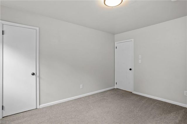 913 Laredo CT, Hampton, VA 23669