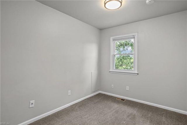 913 Laredo CT, Hampton, VA 23669