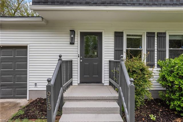 913 Laredo CT, Hampton, VA 23669