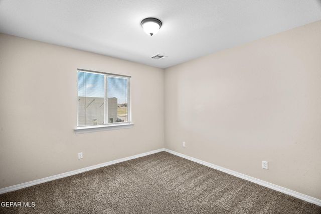 325 QUIET PRAIRIE Drive, Horizon City, TX 79928