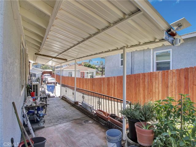 518 S Concord, Los Angeles, CA 90063