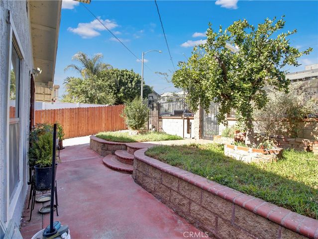 518 S Concord, Los Angeles, CA 90063