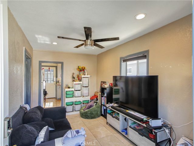 518 S Concord, Los Angeles, CA 90063