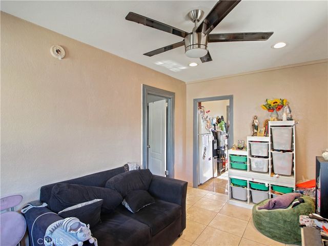 518 S Concord, Los Angeles, CA 90063