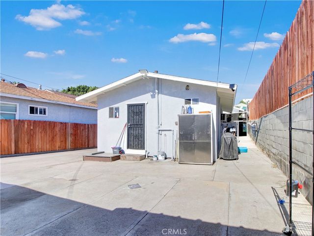 518 S Concord, Los Angeles, CA 90063