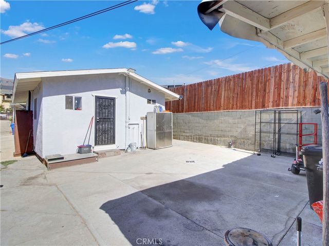 518 S Concord, Los Angeles, CA 90063