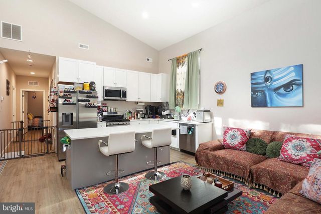 124 HAWTHORNE AVE, Ewing, NJ 08638