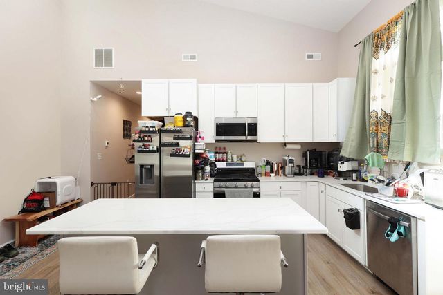 124 HAWTHORNE AVE, Ewing, NJ 08638