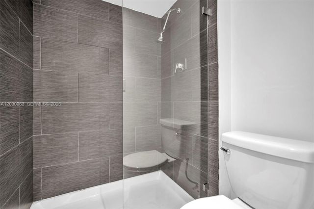 20355 NE 34th Court 421, Aventura, FL 33180