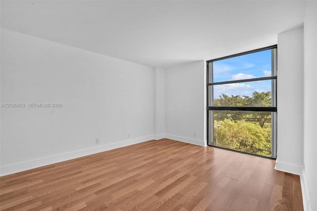 20355 NE 34th Court 421, Aventura, FL 33180