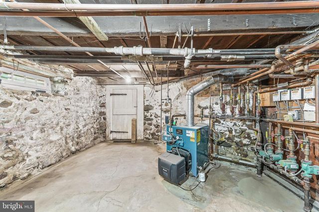 1001 CANNERY RD, Kennett Square, PA 19348