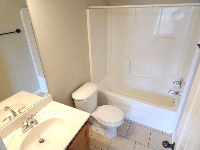 705 Crestland Ave Apt B1, Murfreesboro, TN 37130