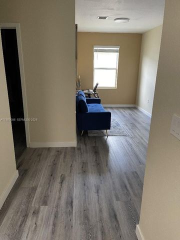 1236 NW 208th St, Miami Gardens, FL 33169