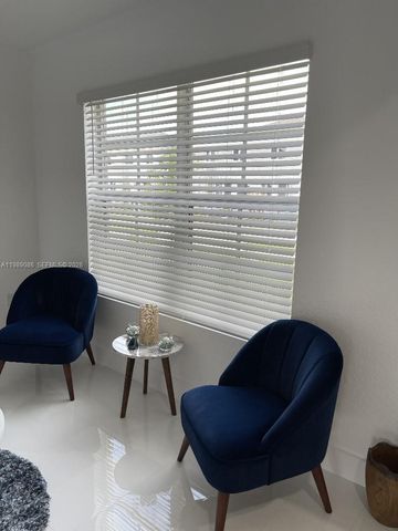 1236 NW 208th St, Miami Gardens, FL 33169