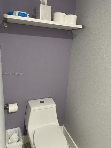 1236 NW 208th St, Miami Gardens, FL 33169