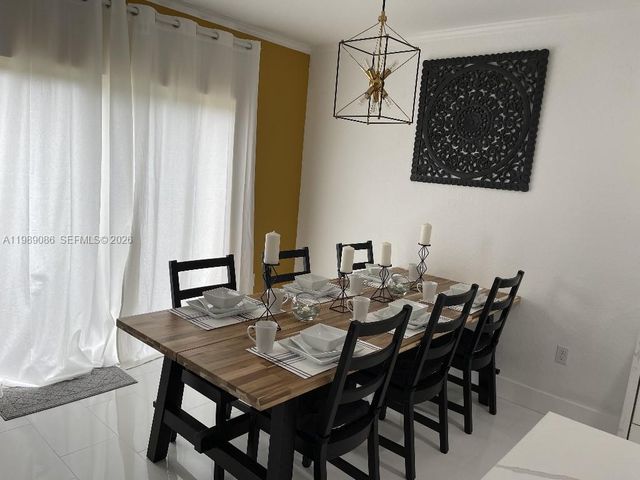 1236 NW 208th St, Miami Gardens, FL 33169