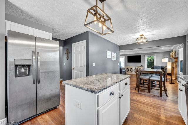 4179 Shenandoah Pky, Brunswick, OH 44212