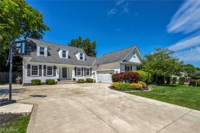 4179 Shenandoah Pky, Brunswick, OH 44212