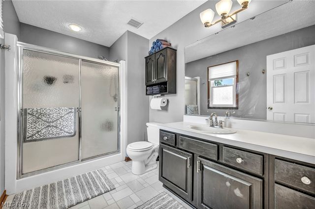 4179 Shenandoah Pky, Brunswick, OH 44212