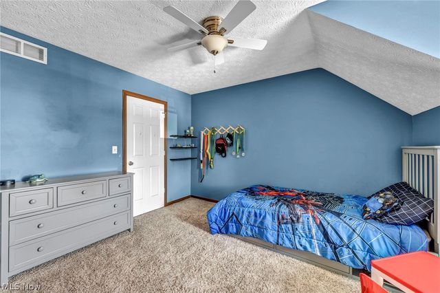 4179 Shenandoah Pky, Brunswick, OH 44212