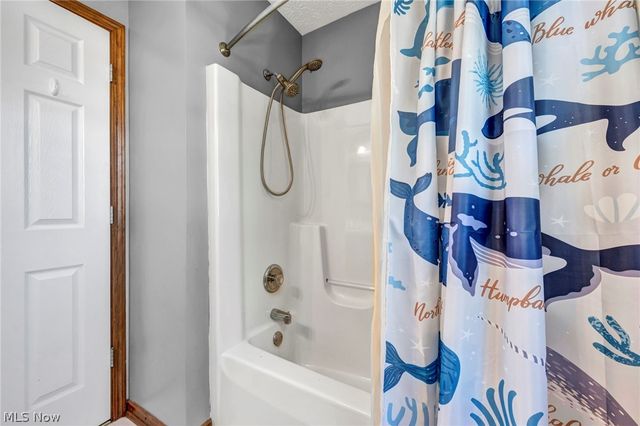 4179 Shenandoah Pky, Brunswick, OH 44212