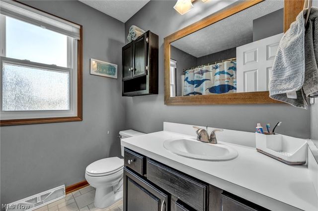 4179 Shenandoah Pky, Brunswick, OH 44212