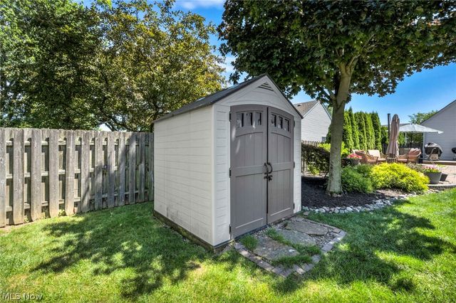 4179 Shenandoah Pky, Brunswick, OH 44212