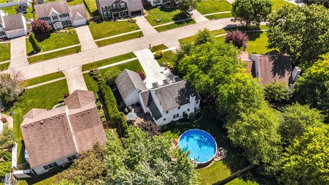 4179 Shenandoah Pky, Brunswick, OH 44212