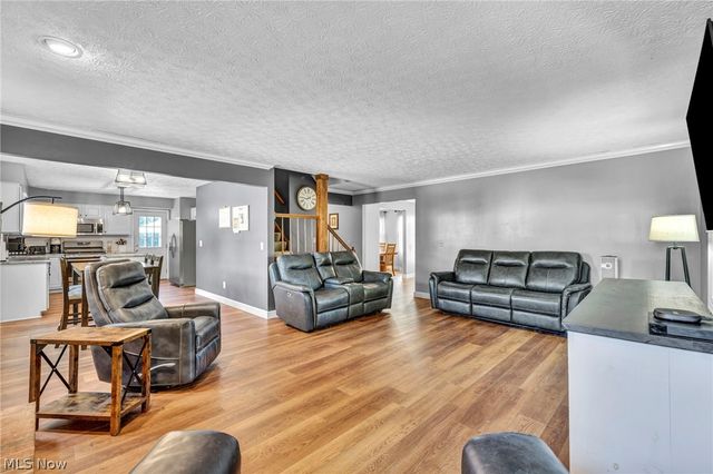 4179 Shenandoah Pky, Brunswick, OH 44212
