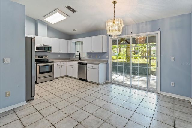 5542 NW 60TH TERRACE, Ocala, FL 34482