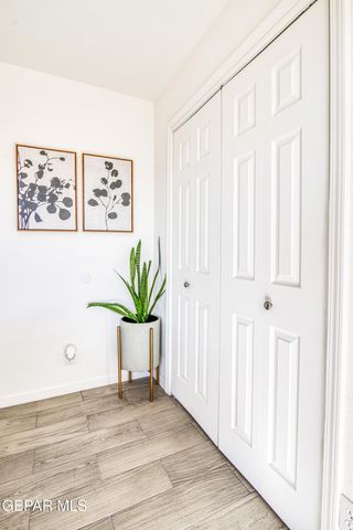 10068 Manitoba Street, El Paso, TX 79924