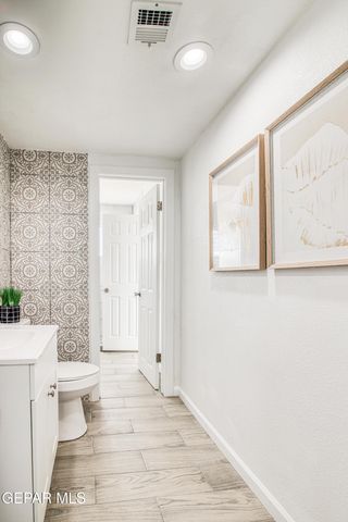 10068 Manitoba Street, El Paso, TX 79924