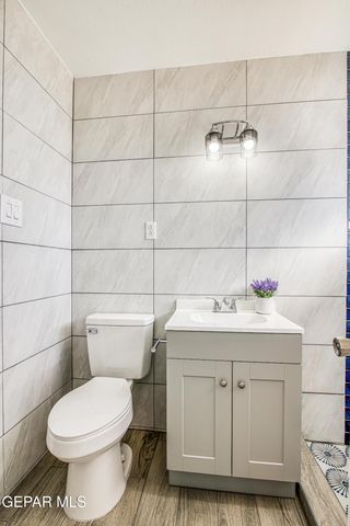 10068 Manitoba Street, El Paso, TX 79924