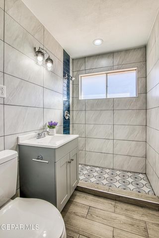 10068 Manitoba Street, El Paso, TX 79924