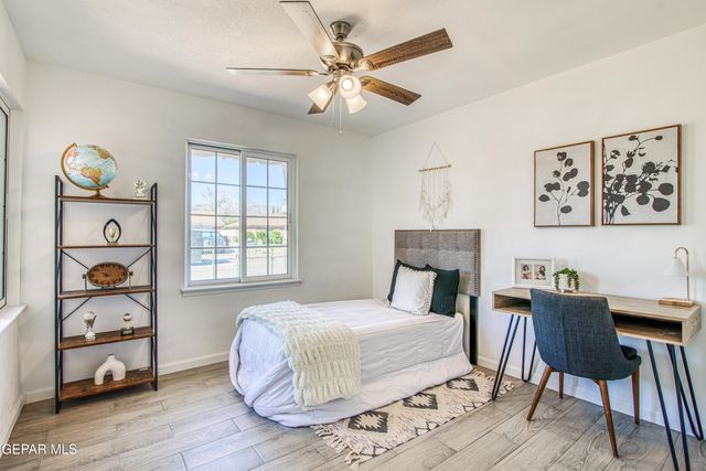 10068 Manitoba Street, El Paso, TX 79924