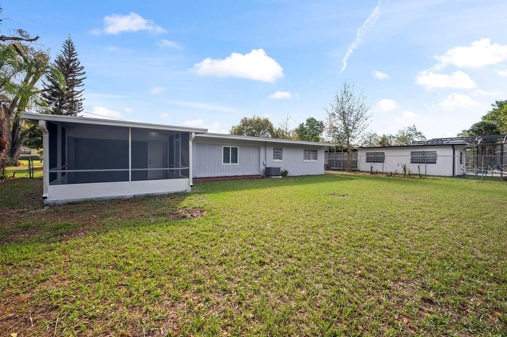 Image 4 of property listing at 600 VENTURA AVENUE, Orlando, FL 32805
