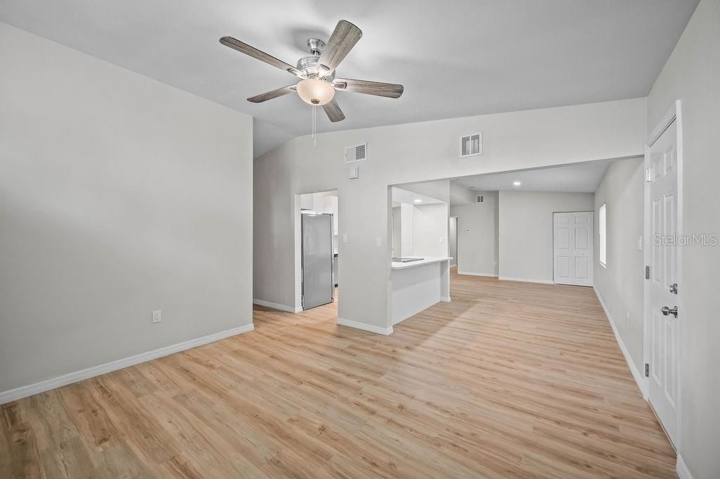 Image 10 of property listing at 600 VENTURA AVENUE, Orlando, FL 32805