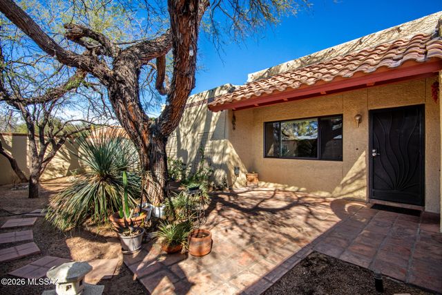1814 N Santa Rosa Avenue, Tucson, AZ 85712