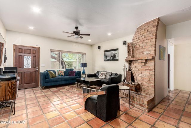 1814 N Santa Rosa Avenue, Tucson, AZ 85712