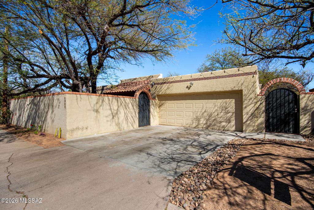 1814 N Santa Rosa Avenue, Tucson, AZ 85712