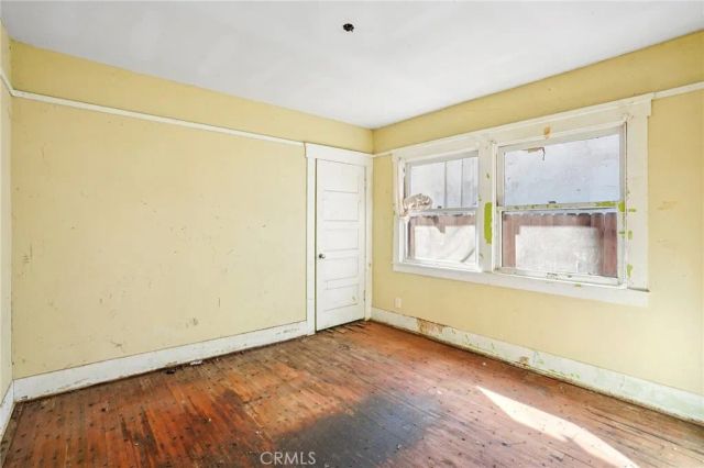 1334 E 9th Street East, Long Beach, CA 90813