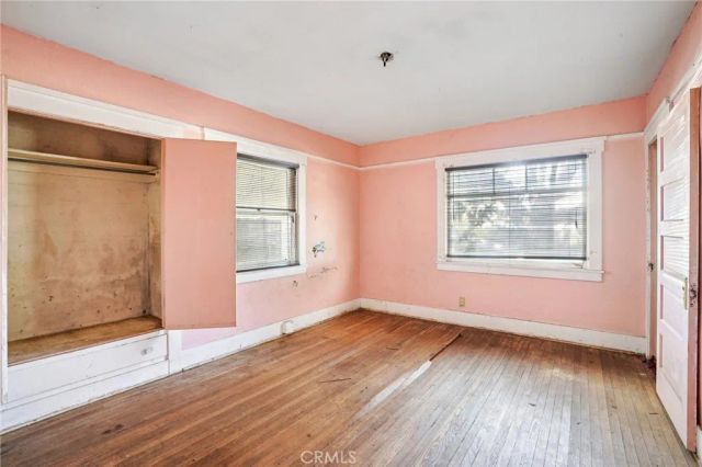 1334 E 9th Street East, Long Beach, CA 90813