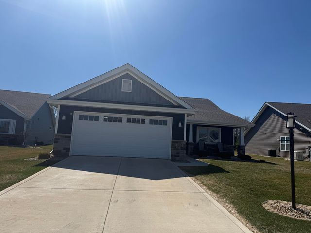 14082 Breakwater Lane, Cedar Lake, IN 46303