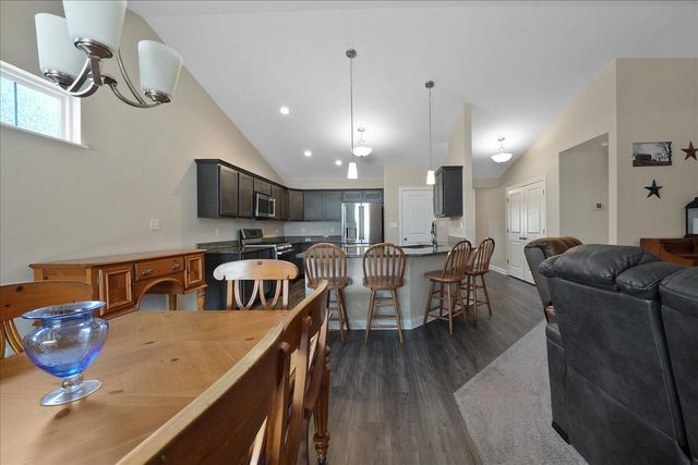 14082 Breakwater Lane, Cedar Lake, IN 46303