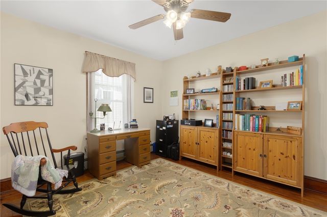 19 Bouvier Avenue, Lincoln, RI 02838
